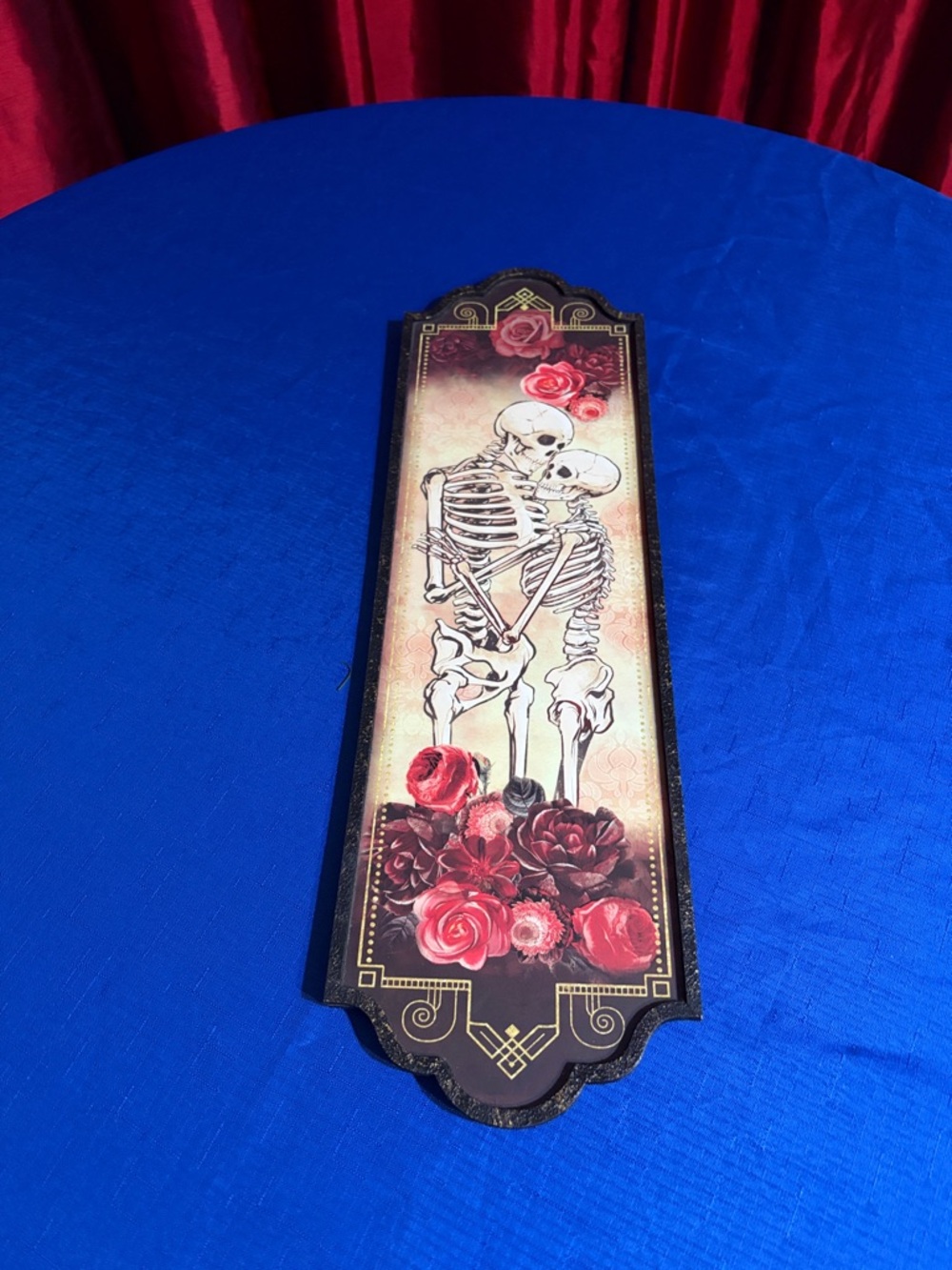 Romantic Skeleton Wall Plaque with Red Roses